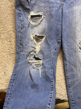 Load image into Gallery viewer, Torrid Jeans Womens Plus Size Blue Denim Stretch Pants Grunge Distressed Ladies