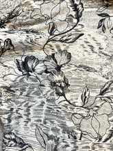 Load image into Gallery viewer, ATHLETA Sweatshirt Womens Extra Small AOP Eden Floral Whimsical Hoodie Spandex