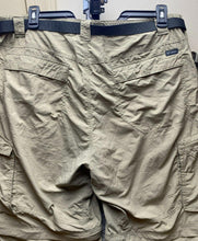 Load image into Gallery viewer, Columbia Pants Adult 42x32 Khaki Convertible Cargo Utility Hiking Outdoor Mens