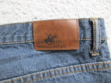 Load image into Gallery viewer, Beverly Hills Polo Club Jeans Adult 42x32 Straight Leg Medium Wash Denim Mens