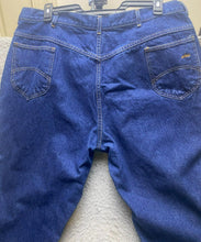 Load image into Gallery viewer, CHIC Jeans Womens 26 Blue Denim Embroidered Logo Flat Front Casual USA Made Lady