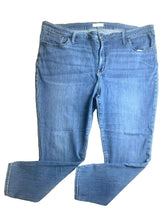 Load image into Gallery viewer, Madewell Jeans Womens 37x27 Blue Mid Rise Skinny Whiskered Tapered Denim Ladies