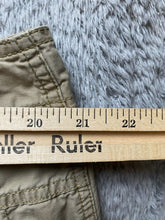 Load image into Gallery viewer, Canyon River Blues Shorts Adult 40 Tan Cargo Pockets Utility Outdoor Hiking Mens