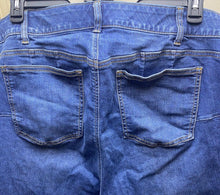 Load image into Gallery viewer, Torrid Jeans Womens 26R Bombshell Skinny Distressed Rayon Spandex Stretch Lady