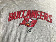 Load image into Gallery viewer, Tampa Bay Buccaneers Shirt Adult Large Tom Brady #12 NFL Football Fanatics Mens