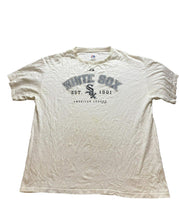 Load image into Gallery viewer, Chicago White Sox Shirt Adult Extra Large White Majestic American League MLB Men