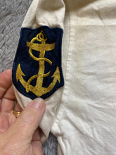 Load image into Gallery viewer, Bare Fox Shirt Adult Extra Large Dingy White Anchor Patch Military USA Y2K Mens