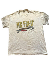 Load image into Gallery viewer, VTG Mr Fix It Shirt Adult Large Dingy White Dad Carpenter Outdoor Funny 90s Mens