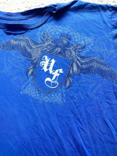 Load image into Gallery viewer, Florida Gators Shirt Adult Large Blue Grunge Streetwear Skater UF Wings Mens