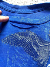 Load image into Gallery viewer, Florida Gators Shirt Adult Large Blue Grunge Streetwear Skater UF Wings Mens