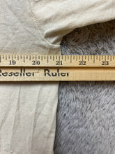 Load image into Gallery viewer, Alien Shirt Adult Large Beige Attitude UFO Finger Funny Humor Spencer's Mens