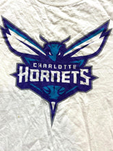 Load image into Gallery viewer, Charlotte Hornets Shirt Adult Extra Large White Center Logo Basketball NBA Mens