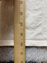 Load image into Gallery viewer, Charlotte Hornets Shirt Adult Extra Large White Center Logo Basketball NBA Mens