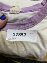 Load image into Gallery viewer, VTG Graceland Shirt Womens Medium Raglan Mansion Elvis Presley Memphis TN 80s