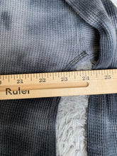 Load image into Gallery viewer, Anthropologie Maeve Shirt Womens Medium Gray Turtleneck Oversized Lagenlook Lady
