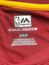Load image into Gallery viewer, Cleveland Cavaliers Shirt Adult Medium Lebron James #23 Maroon Gold Majestic Men
