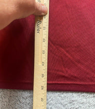 Load image into Gallery viewer, Cleveland Cavaliers Shirt Adult Medium Lebron James #23 Maroon Gold Majestic Men