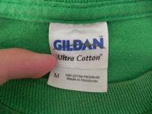 Load image into Gallery viewer, VTG St. Patrick's Shirt Adult Medium Flynn's Irish Tavern St Patty's Day Mens