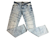 Load image into Gallery viewer, VTG Southpole Jeans Adult 34x32 Blue Denim Baggy Skater Straight Leg Y2K Mens