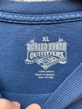 Load image into Gallery viewer, Rugged Earth Outfitters Shirt Adult Extra Large Hunting Fishing Fish Art Mens