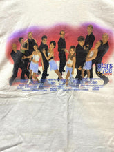 Load image into Gallery viewer, VTG Stars On Ice Shirt Adult Extra Large Ivory 2001 Signature Streetwear Mens