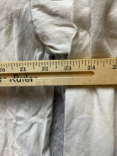 Load image into Gallery viewer, VANS Shirt Adult Extra Large Skater 8 Ball Skateboarding Streetwear Classic Mens