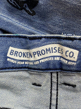 Load image into Gallery viewer, Broken Promises Jeans Womens 30x33 Denim Bad Habits Splatter Ultra Slim Stretch