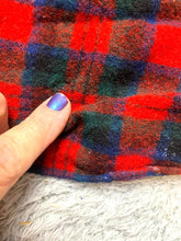 Load image into Gallery viewer, VTG Pendleton Shirt Adult Large Red Navy Macduff Tartan Plaid Wool Flannel Mens