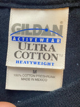 Load image into Gallery viewer, VTG Prince Edward Island Canada Shirt Adult Medium Lighthouse Sail Boat 90s Mens