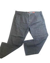 Load image into Gallery viewer, IZOD Jeans Adult 44x30 Black Straight Leg Flat Front Relaxed Fit Casual Mens