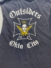 Load image into Gallery viewer, VTG Outsiders Okla City Adult 2XL XXL Black Pocket Tank Skull Winged Grunge Mens