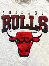 Load image into Gallery viewer, Chicago Bulls Shirt Adult Large White NBA Basketball Spellout Sportswear Mens