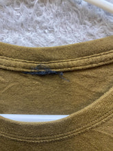 Load image into Gallery viewer, Quiksilver Shirt Adult Extra Large Green Spell Out Logo Sleeveless Beach Mens