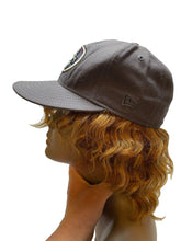 Load image into Gallery viewer, VTG San Francisco 49ers Hat Cap 55.8cm 7 Dark Gray Baseball NFL Football New Era