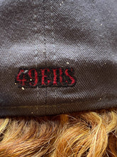 Load image into Gallery viewer, VTG San Francisco 49ers Hat Cap 55.8cm 7 Dark Gray Baseball NFL Football New Era