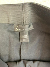 Load image into Gallery viewer, Lane Bryant Pants Womens 18 (38x28) Black Spandex Stretch Skinny Casual Pull On
