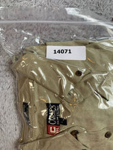 Load image into Gallery viewer, CHAPS Ralph Lauren Shirt Adult Large Olive Green Button Up Pocket Casual Mens
