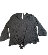 Load image into Gallery viewer, Ava &amp; Viv Shirt Womens 3X Black Keyhole tie Bottom Blouse Flowy Casual Ladies
