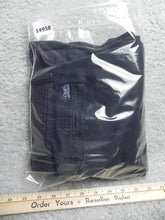 Load image into Gallery viewer, CHAPS Shorts Adult 34 Navy Pleated Pockets Outdoor 8&quot; Inseam Spandex Mens

