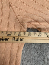 Load image into Gallery viewer, Alfred Dunner Shirt Womens Extra Large Peach Open Knit Acrylic Blouse Ladies
