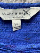 Load image into Gallery viewer, Lucky Brand Shirt Womens 3X Periwinkle Keyhole AOP Flower Boho Indie Plus Ladies
