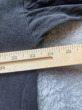 Load image into Gallery viewer, VTG Lynee Shirt Adult Extra Large Black Native American Tribal Feather Pearl Men
