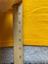 Load image into Gallery viewer, Sheraton Casino &amp; Hotel Shirt Adult Extra Large Yellow Hot Spot Gambling Mens
