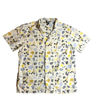 Load image into Gallery viewer, Mountain Hardwear Shirt Adult Medium Cream Tan Button Up Tropical Indie Mens
