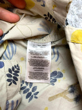 Load image into Gallery viewer, Mountain Hardwear Shirt Adult Medium Cream Tan Button Up Tropical Indie Mens
