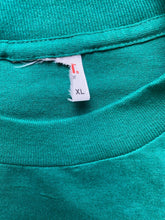 Load image into Gallery viewer, VTG Shirt Adult Extra Large Sail Boat Sailing Single Stitch Bear Seahorse Mens
