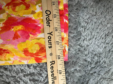 Load image into Gallery viewer, Old Navy Skirt Womens 2XL XXL Pixie AOP Floral Mini Short Pencil Casual Ladies
