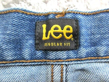 Load image into Gallery viewer, Lee Jeans Adult 48x34 Straight Regular Fit Medium Wash Denim 5 Pocket Mens NWT
