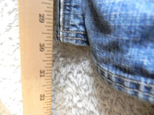 Load image into Gallery viewer, KOMAN Jeans Adult 42x32 Medium Wash Whiskered 5 Pocket Denim Baggy Y2K Mens
