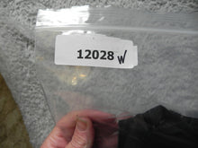 Load image into Gallery viewer, I&amp;M Premium Jeans Womens 9 (31x27) Mid Rise Ankle Zip Pockets Tapered Denim Lady
